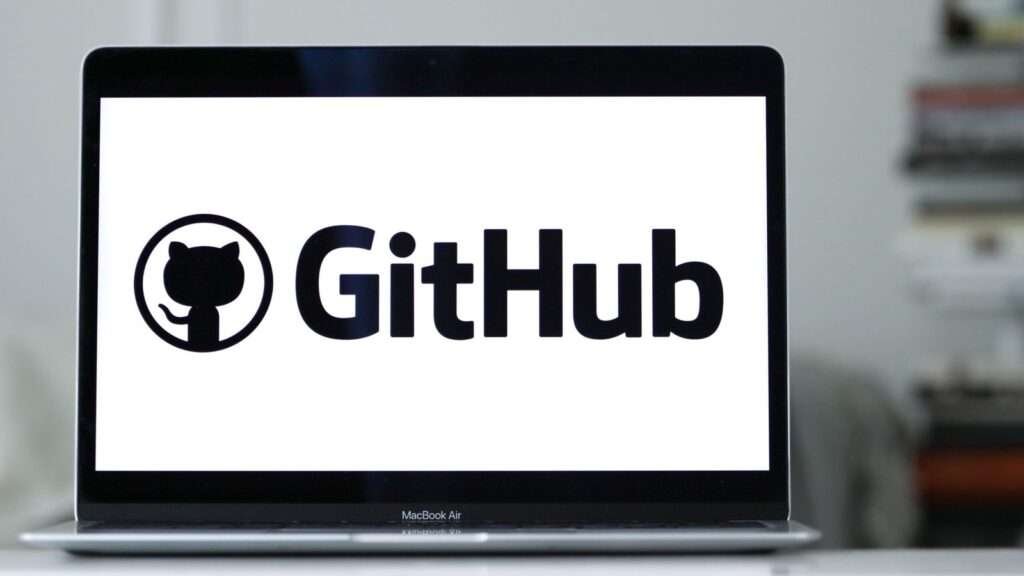 4103717-0-27793200-1765377133-Prompt-Injektionen-bei-GitHub-Duo-verbreiten-Schadcode