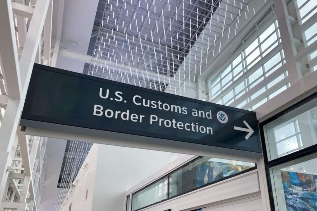 customs-1280x855