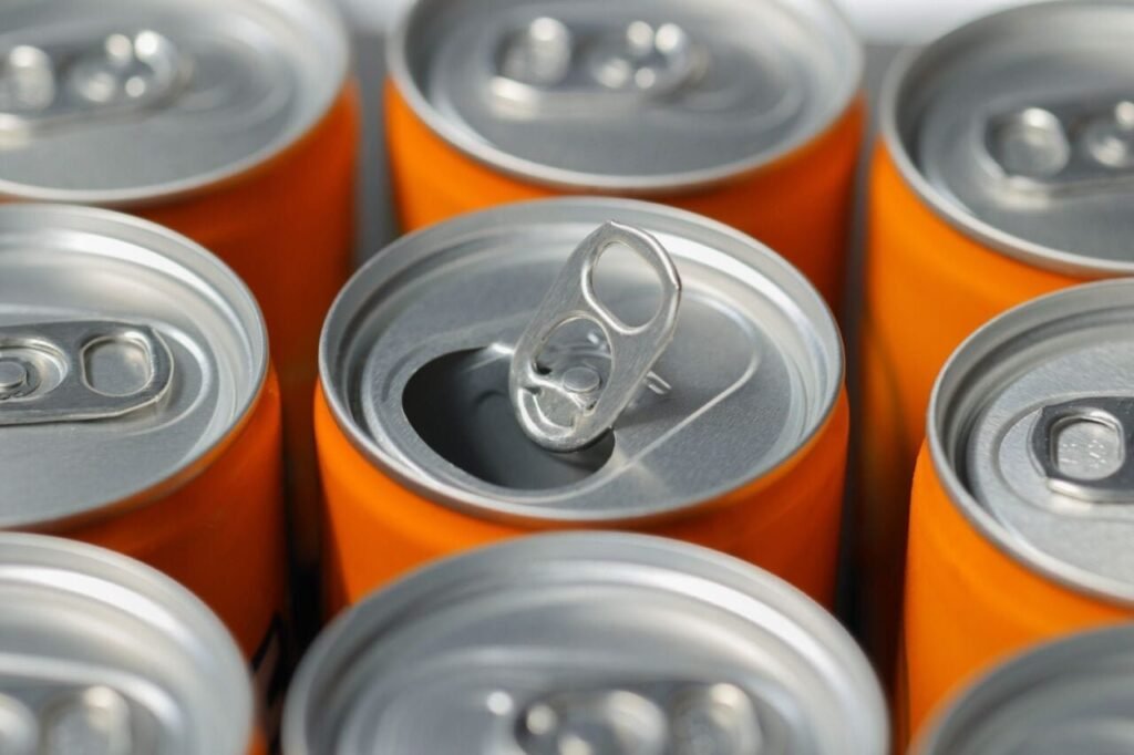 energydrinkcans-1280x853