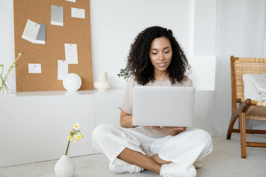 small business tech trends - small business tech office professional business image