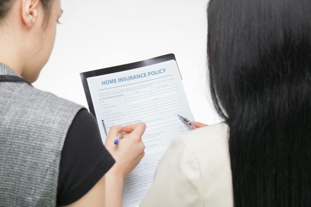 AI insurance hiring - AI transforming insurance office professional business image