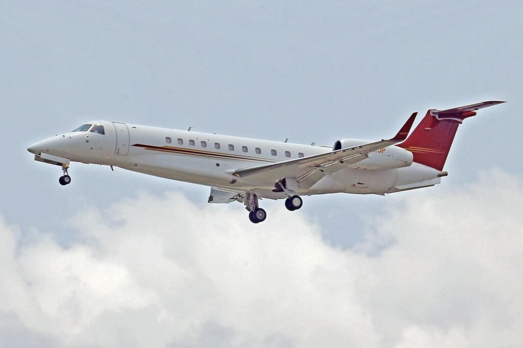 Bombardier business jet sales India - Bombardier business jet deal professional business image