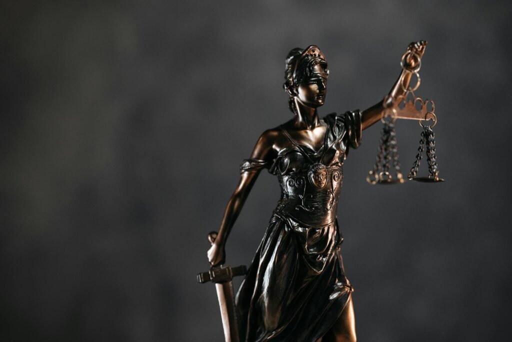 FMLA retaliation risk - FMLA workplace retaliation lawsuit professional business image