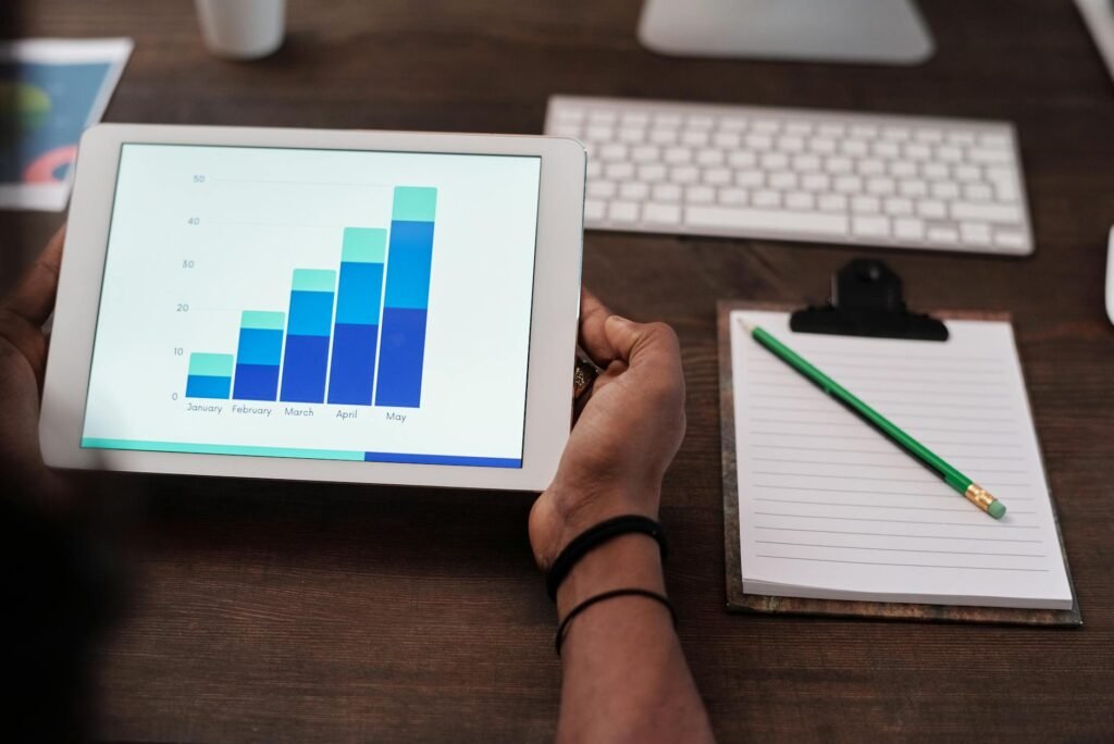 marketing fragmentation research - marketing fragmentation digital workplace professional business image