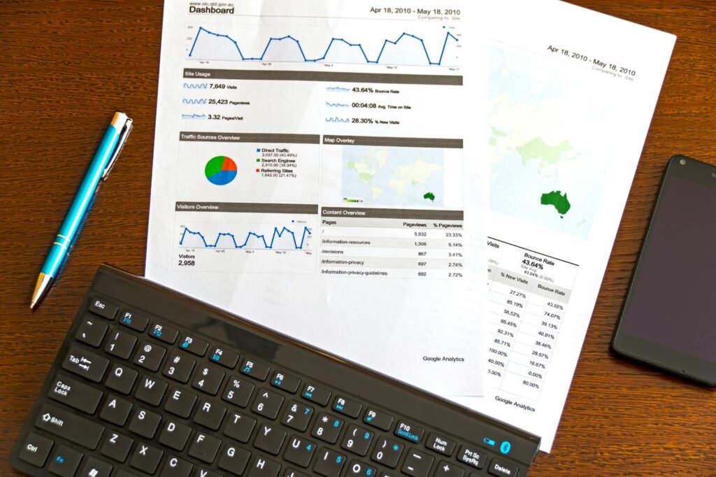 pay-performance failure - corporate pay-performance failure infographic professional business image