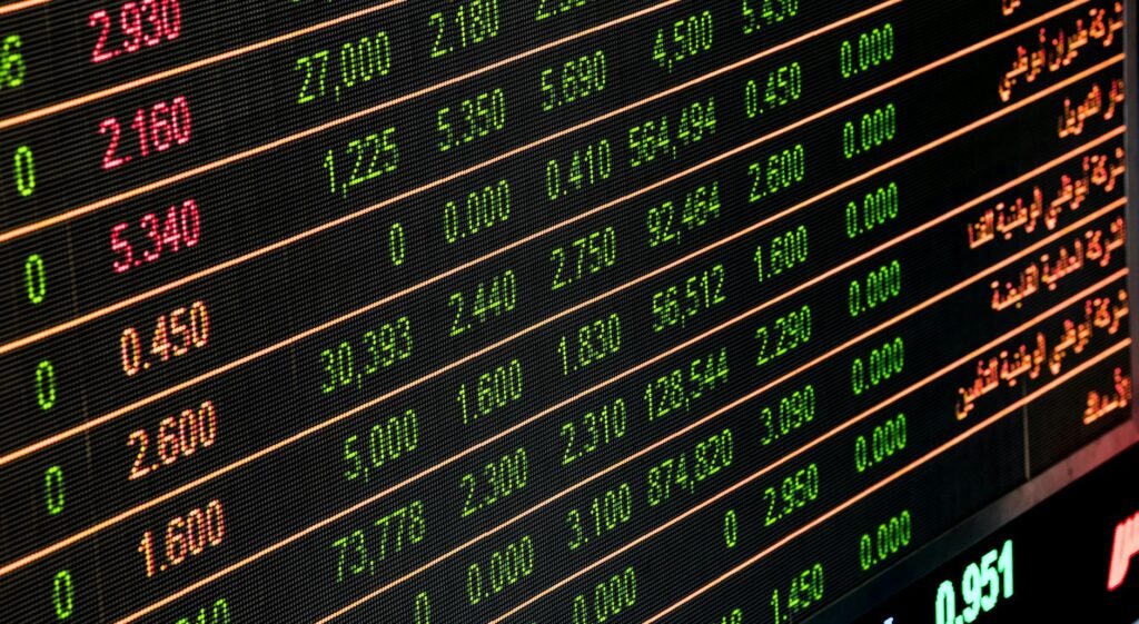 share market highlights - business stock trading analysis professional business image