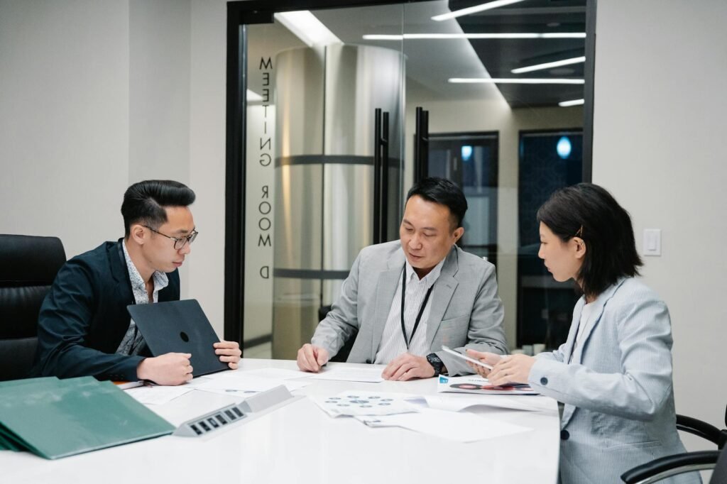 ai employee vision - corporate team discussing AI professional business image