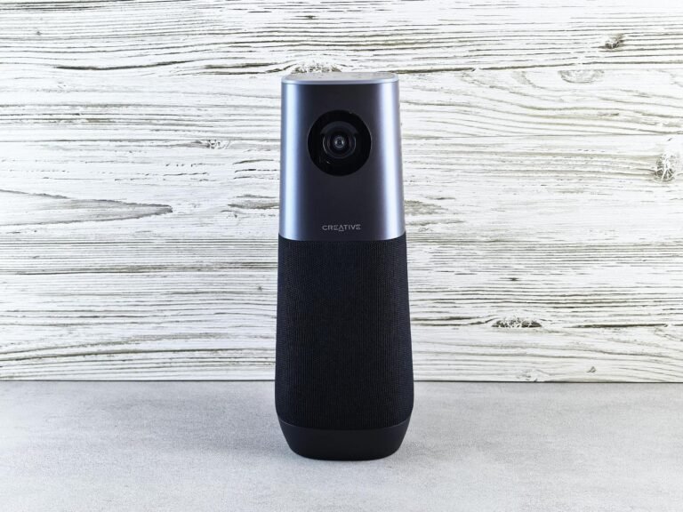 AI in consumer companies - photorealistic AI-powered consumer tech professional business image