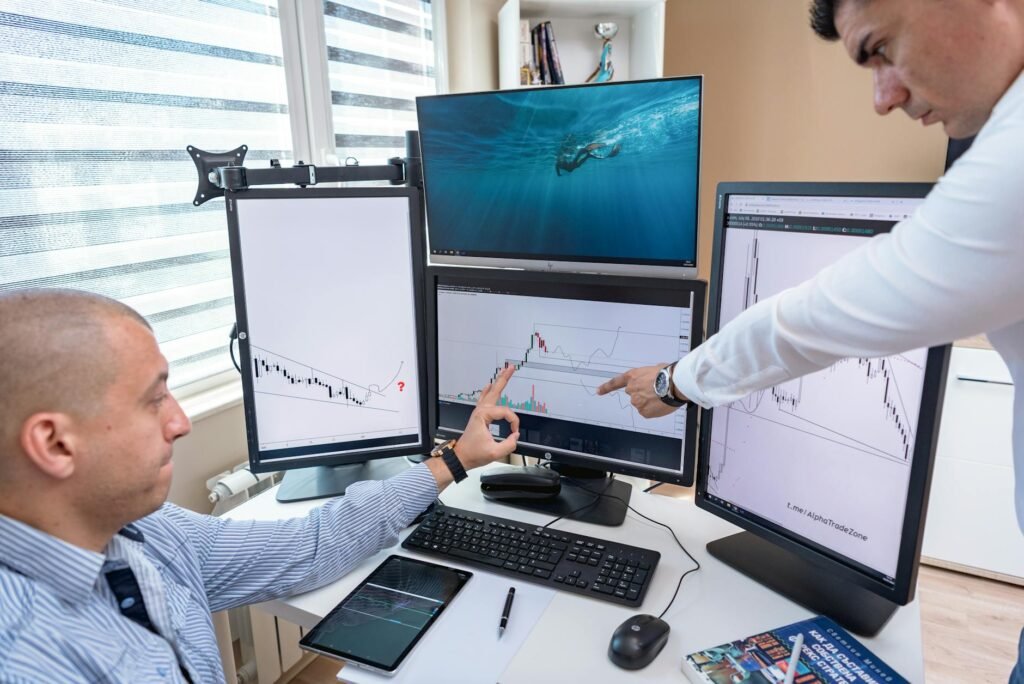 AI trading Iran news - AI-assisted financial traders analyzing professional business image