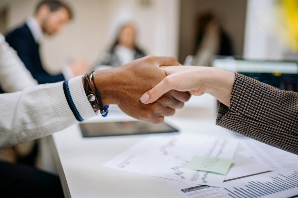 B2B trust paradox - B2B trust paradox business professional business image