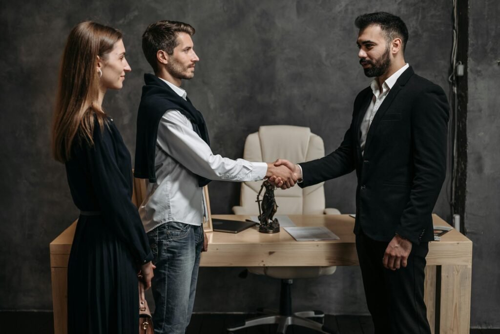 banking mergers Connecticut - banking merger deal negotiation professional business image