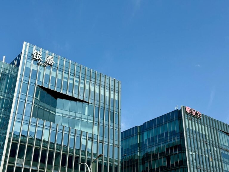 China economic involution - photorealistic modern Chinese business professional business image