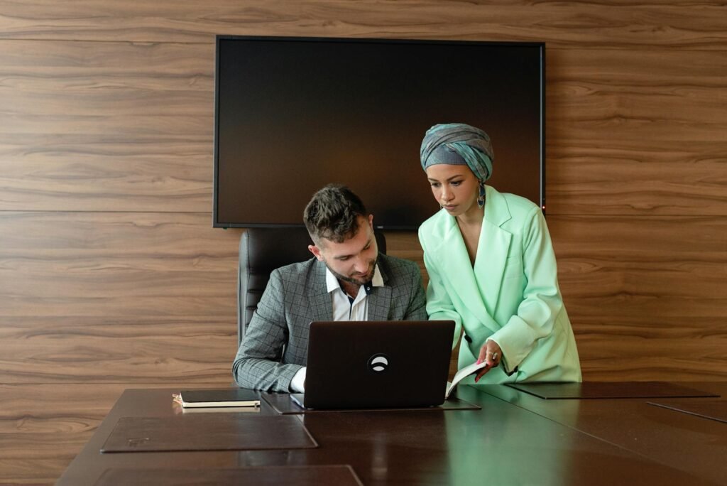 Claude AI enterprise ad agencies - enterprise AI tools team professional business image