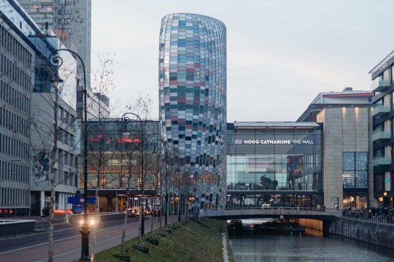 Enliven Therapeutics 2025 financial results - Enliven Therapeutics HQ modern professional business image