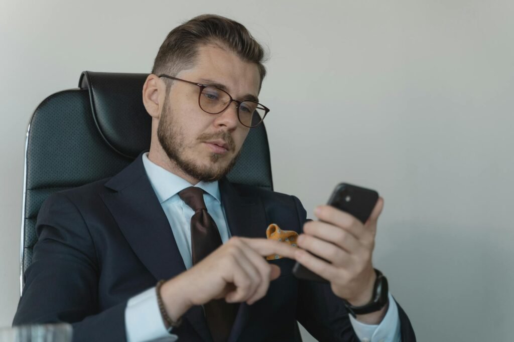 Instagram for Business - business professionals using Instagram professional business image