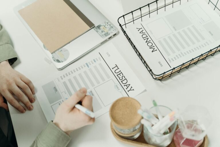 Ireland weekly business updates - business professionals Ireland weekly professional business image