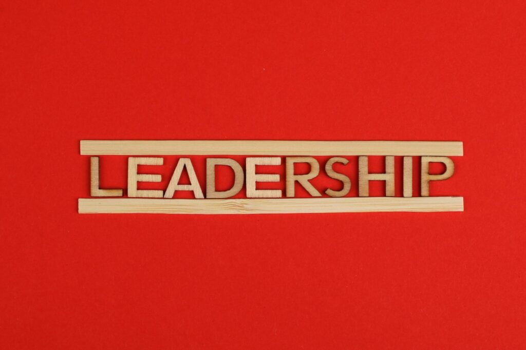Isuzu Manthei leadership - Isuzu Manthei leadership business professional business image