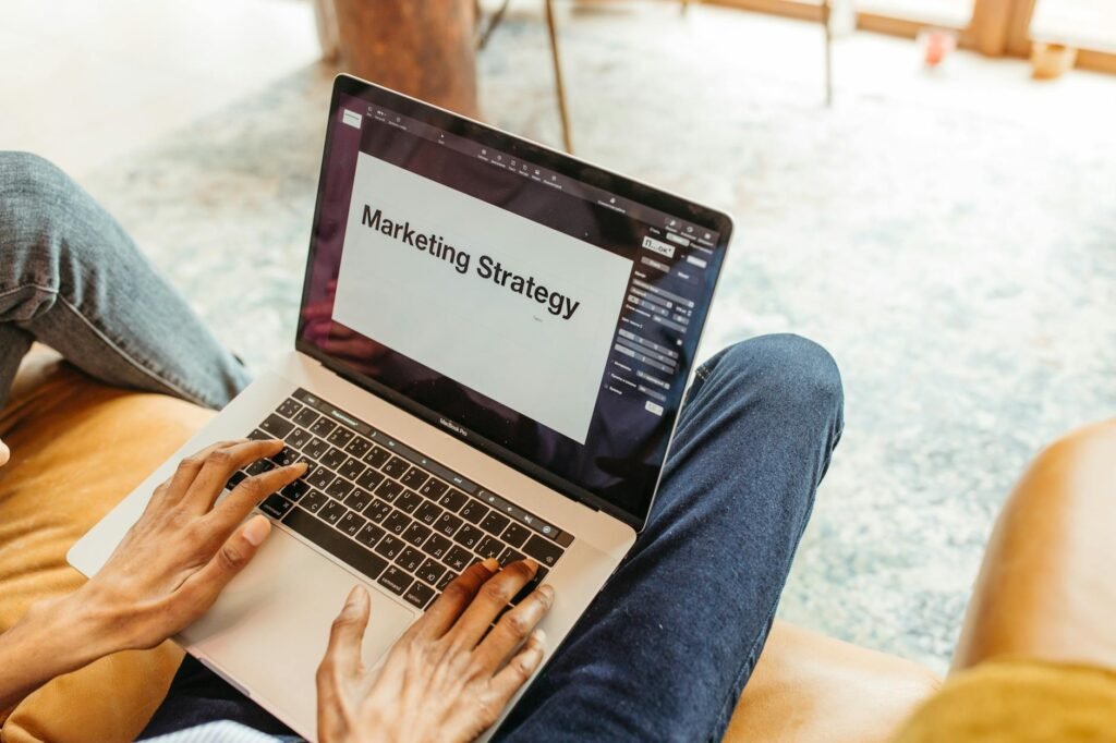 marketing strategist searchability - marketing strategist working on professional business image