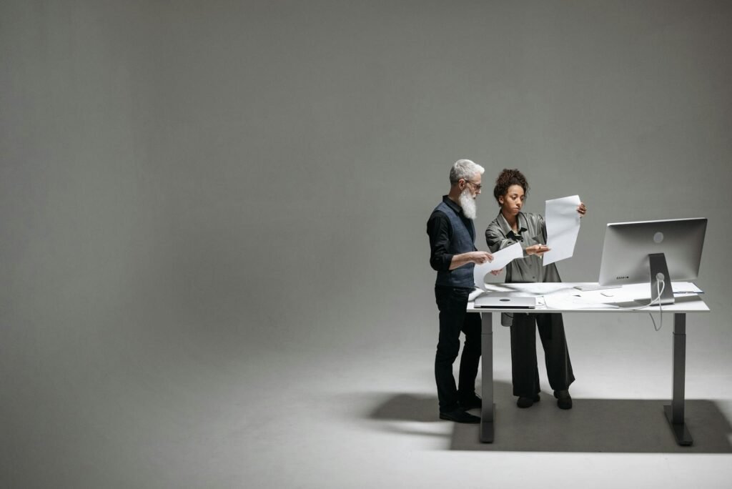Mexico Business Insights - Mexico business professionals analyzing professional business image