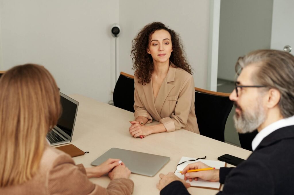 strategic communication revenue - strategic communication driving business professional business image