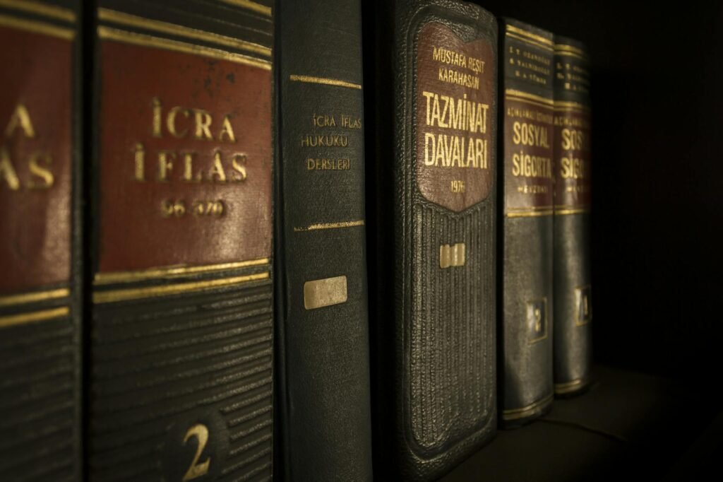 UK AI copyright - UK AI copyright law professional business image