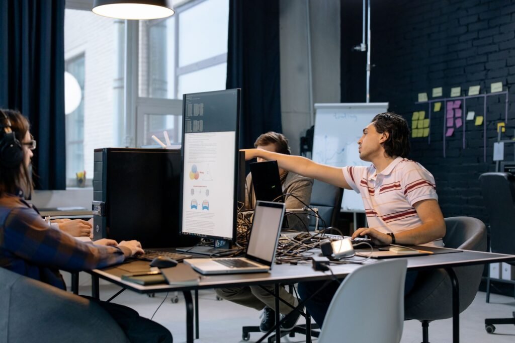 Tech companies - Tech companies workplace business professional business image