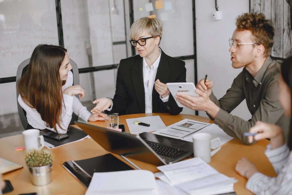 AI advisory practice - AI advisory consultants in professional business image