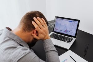 AI Companies Struggling - AI companies frustrated with professional business image