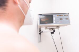 AI_rural_healthcare - AI rural healthcare clinic professional business image