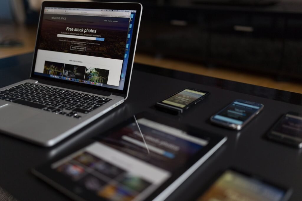 enterpriseDX - photorealistic modern digital business professional business image