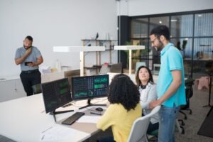FinancialMarketNews - financial newsroom office workspace professional business image
