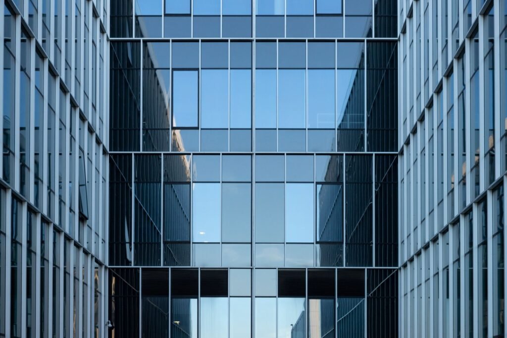 HPEStockRise - HPE offices modern technology professional business image
